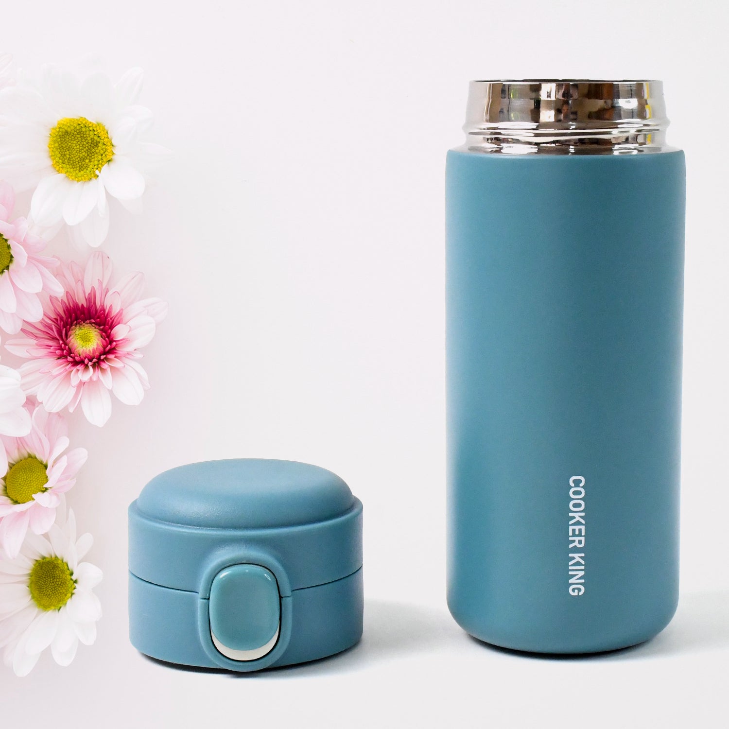 Stainless Steel Insulated Vacuum Bottle With Insulated Cap Lock (320ml Approx) Stainless Steel Insulated Vacuum Bottle With Insulated Cap Lock (320ml Approx)